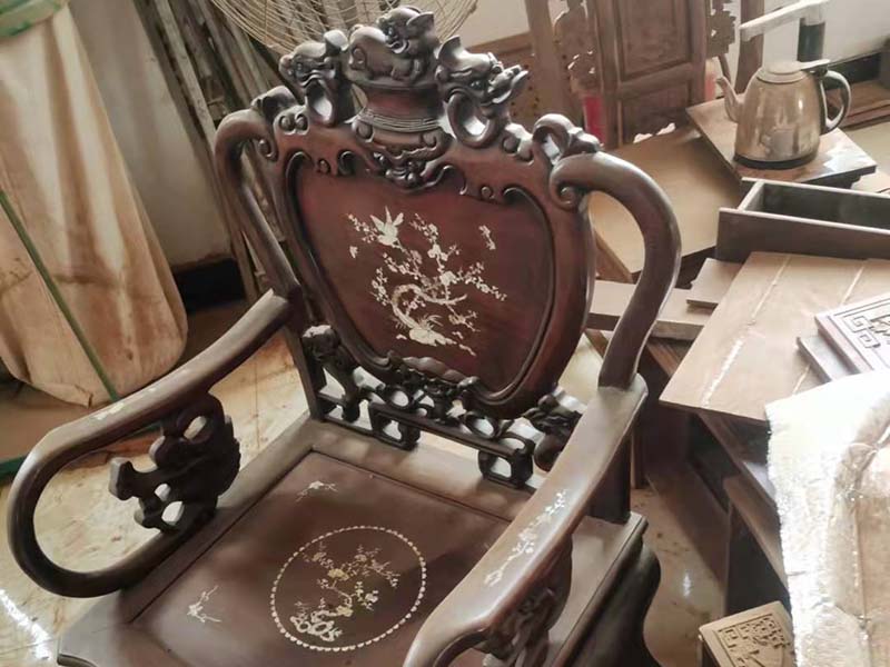 犍为旧红木家具维修